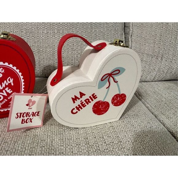 Target Bullseye Valentine’s Day Heart Storage Boxes - Picture 4 of 9